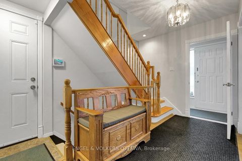 Photo 5 at 2695 Hickson Crescent S, Nepean (Redwood Park), Ottawa