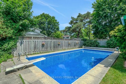 Photo 34 at 2695 Hickson Crescent S, Nepean (Redwood Park), Ottawa
