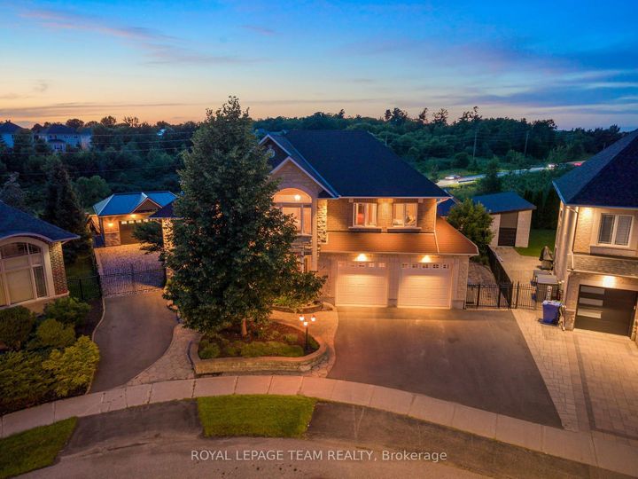 Photo 2 at 7 Tradewinds Drive, Nepean (Barrhaven East), Ottawa