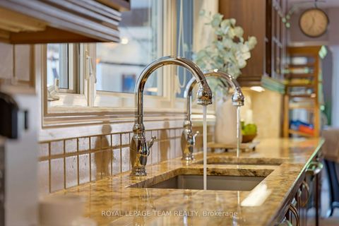 Photo 13 at 7 Tradewinds Drive, Nepean (Barrhaven East), Ottawa