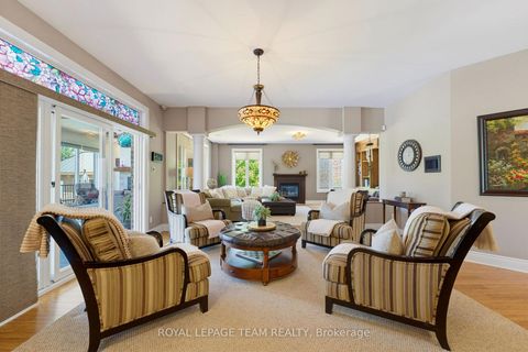 Photo 14 at 7 Tradewinds Drive, Nepean (Barrhaven East), Ottawa