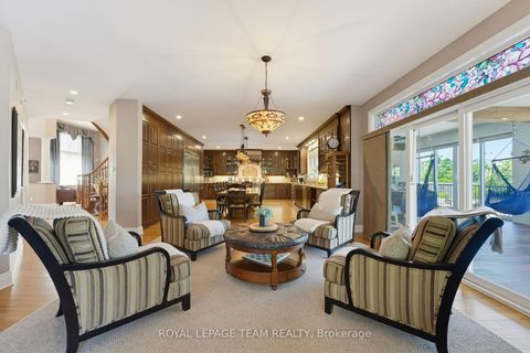 Photo 15 at 7 Tradewinds Drive, Nepean (Barrhaven East), Ottawa