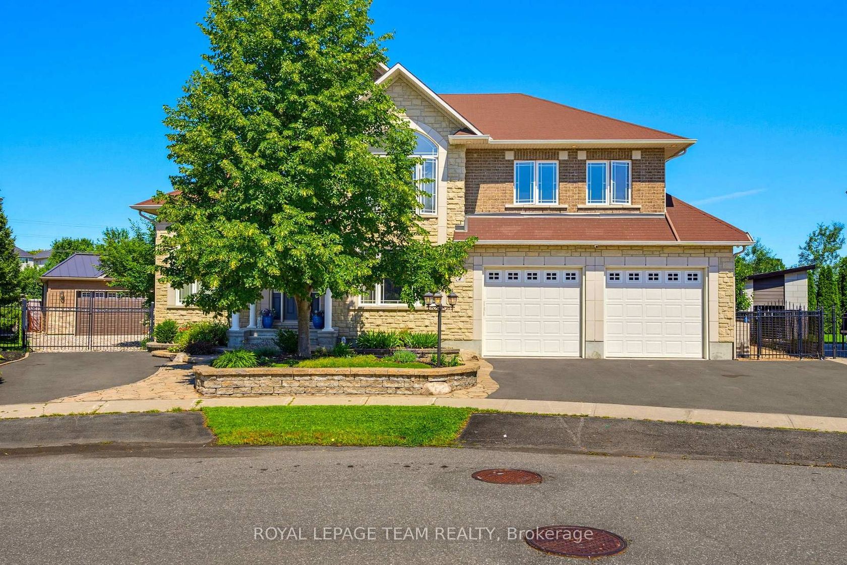7 Tradewinds Drive, Nepean (Barrhaven East), Ottawa 