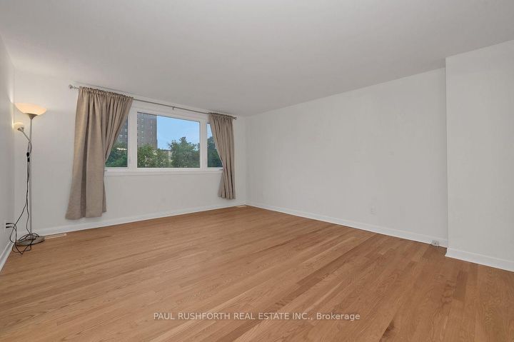 Photo 5 at 68 Mulvagh Avenue, Nepean (Borden Farm/Stewart Farm/Carleton Heights/Parkwood Hills), Ottawa