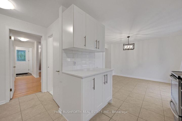 Photo 18 at 68 Mulvagh Avenue, Nepean (Borden Farm/Stewart Farm/Carleton Heights/Parkwood Hills), Ottawa