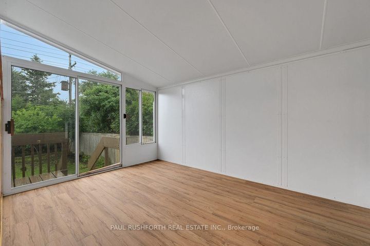 Photo 19 at 68 Mulvagh Avenue, Nepean (Borden Farm/Stewart Farm/Carleton Heights/Parkwood Hills), Ottawa