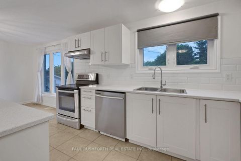 Photo 17 at 68 Mulvagh Avenue, Nepean (Borden Farm/Stewart Farm/Carleton Heights/Parkwood Hills), Ottawa
