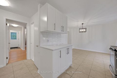 Photo 18 at 68 Mulvagh Avenue, Nepean (Borden Farm/Stewart Farm/Carleton Heights/Parkwood Hills), Ottawa