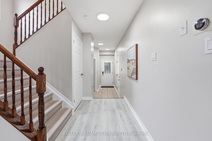 Photo 6 at 137 Harbour View Street, Nepean (Strandherd), Ottawa