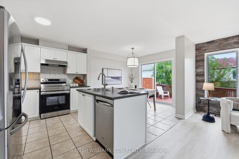 Photo 11 at 137 Harbour View Street, Nepean (Strandherd), Ottawa