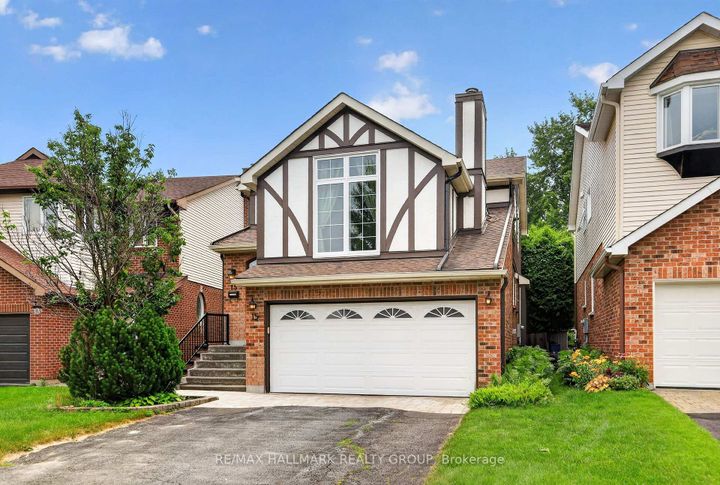 Photo 1 at 15 Pemberton Crescent, Nepean (Manordale), Ottawa