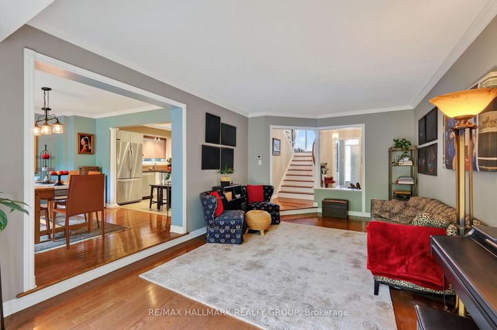 Photo 5 at 15 Pemberton Crescent, Nepean (Manordale), Ottawa