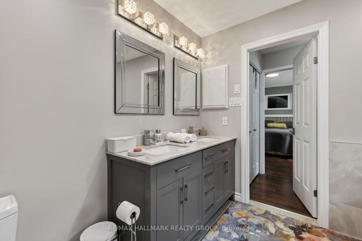 Photo 21 at 15 Pemberton Crescent, Nepean (Manordale), Ottawa