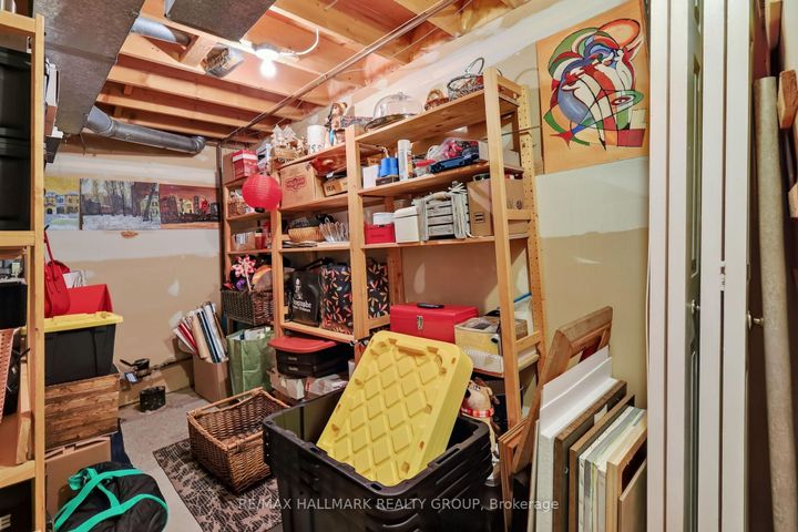 Photo 36 at 15 Pemberton Crescent, Nepean (Manordale), Ottawa