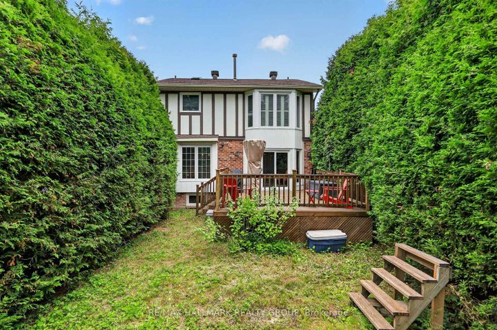 Photo 42 at 15 Pemberton Crescent, Nepean (Manordale), Ottawa