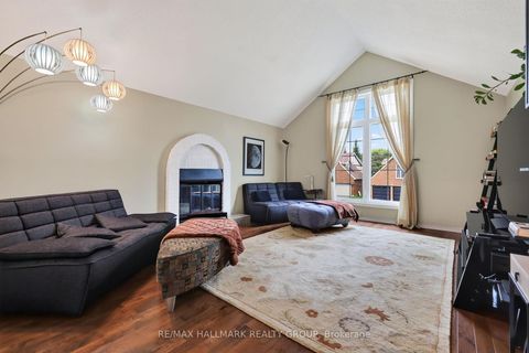 Photo 14 at 15 Pemberton Crescent, Nepean (Manordale), Ottawa