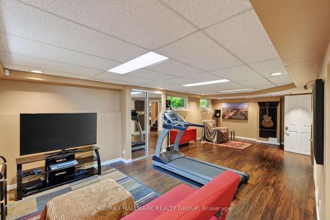 Photo 33 at 15 Pemberton Crescent, Nepean (Manordale), Ottawa