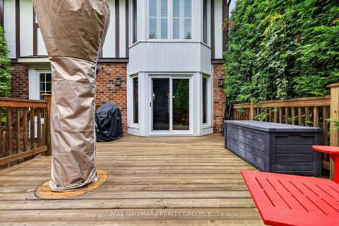 Photo 44 at 15 Pemberton Crescent, Nepean (Manordale), Ottawa