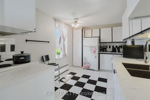 Photo 28 at 604 - 1356 MEADOWLANDS Drive N, Nepean (Borden Farm/Stewart Farm/Carleton Heights/Parkwood Hills), Ottawa