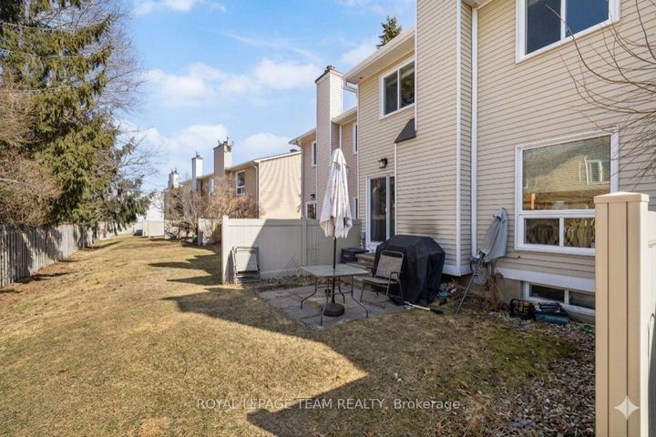Photo 19 at E - 10 Millrise Lane, Nepean (Centrepointe), Ottawa