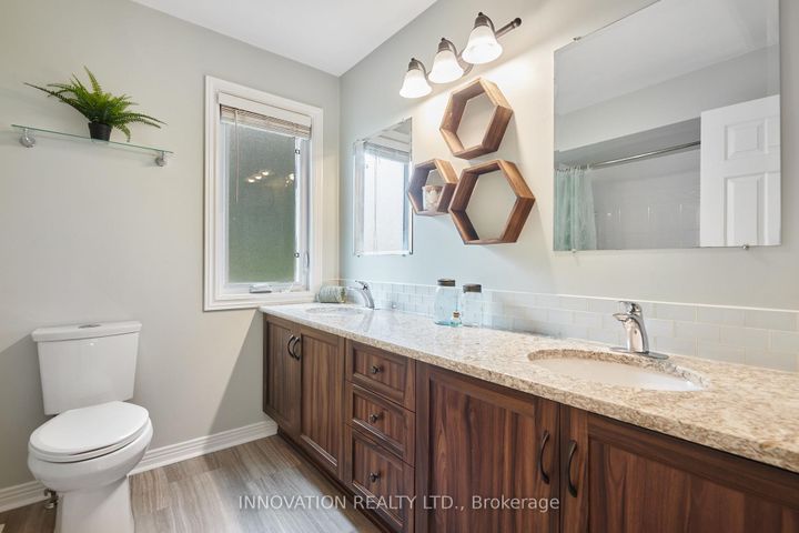 Photo 24 at 27 Cullen Court, Nepean (Manordale), Ottawa
