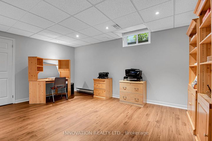 Photo 27 at 27 Cullen Court, Nepean (Manordale), Ottawa