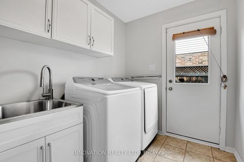 Photo 14 at 27 Cullen Court, Nepean (Manordale), Ottawa