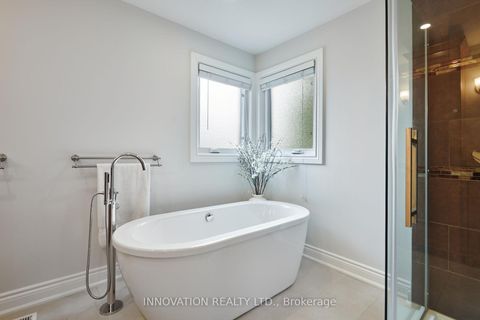 Photo 18 at 27 Cullen Court, Nepean (Manordale), Ottawa