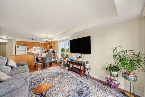 Photo 8 at 208 - 14 Norice Street, Nepean (Meadowlands/Crestview), Ottawa