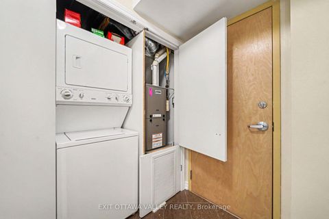 Photo 23 at 208 - 14 Norice Street, Nepean (Meadowlands/Crestview), Ottawa
