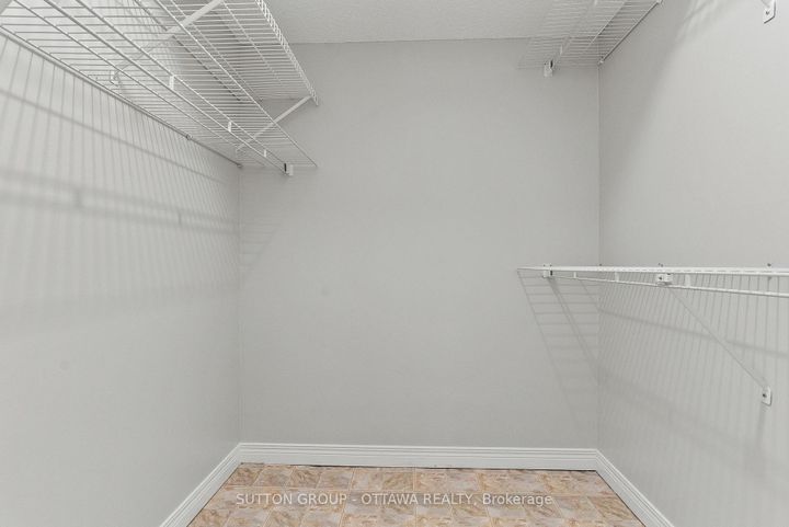 Photo 26 at 917 - 100 Grant Carman Drive, Nepean (Borden Farm/Stewart Farm/Carleton Heights/Parkwood Hills), Ottawa