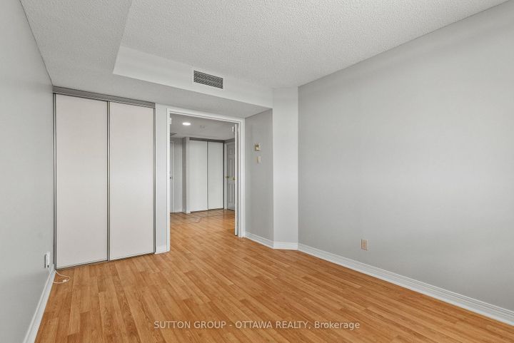 Photo 28 at 917 - 100 Grant Carman Drive, Nepean (Borden Farm/Stewart Farm/Carleton Heights/Parkwood Hills), Ottawa
