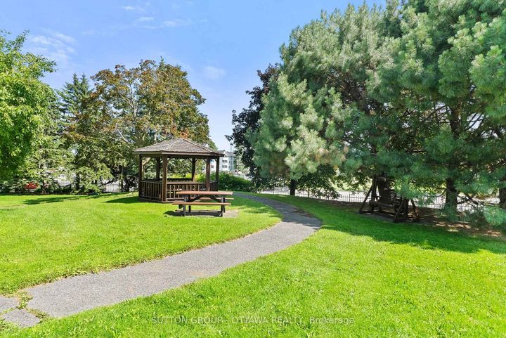 Photo 41 at 917 - 100 Grant Carman Drive, Nepean (Borden Farm/Stewart Farm/Carleton Heights/Parkwood Hills), Ottawa