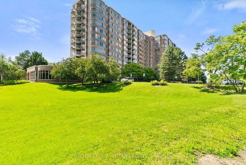 Photo 1 at 917 - 100 Grant Carman Drive, Nepean (Borden Farm/Stewart Farm/Carleton Heights/Parkwood Hills), Ottawa