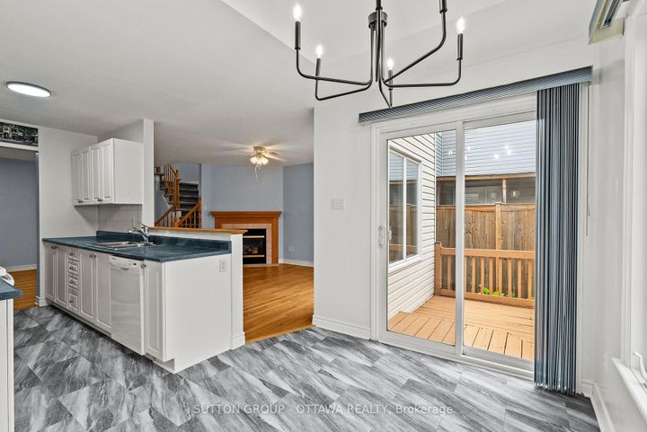 Photo 8 at 9 Alameda Way, Nepean (Longfields), Ottawa