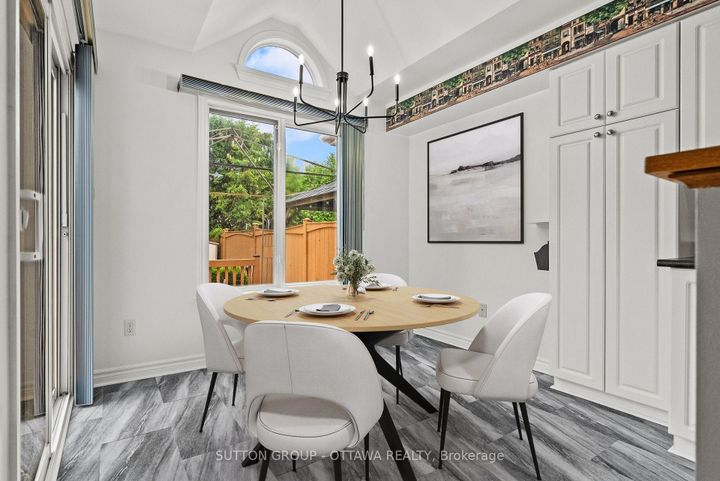 Photo 9 at 9 Alameda Way, Nepean (Longfields), Ottawa