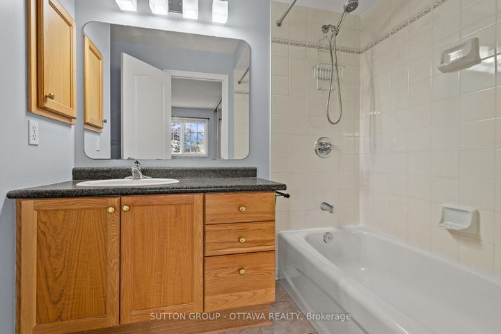 Photo 19 at 9 Alameda Way, Nepean (Longfields), Ottawa