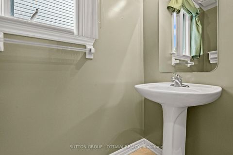 Photo 13 at 9 Alameda Way, Nepean (Longfields), Ottawa