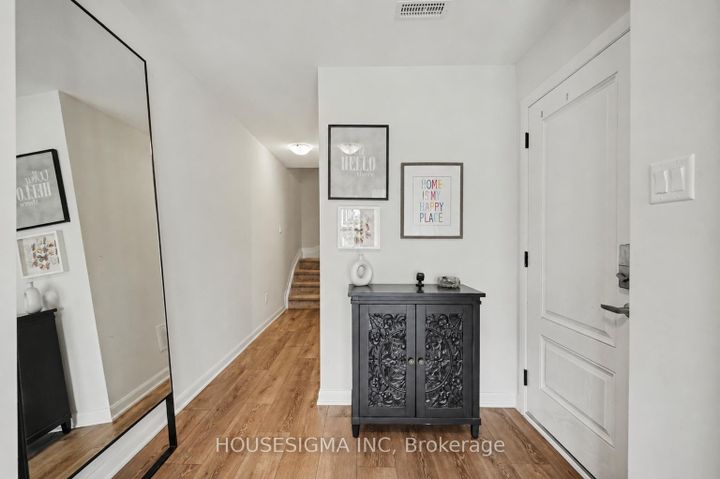 Photo 6 at 315 Raheen Court, Nepean (Half Moon Bay), Ottawa