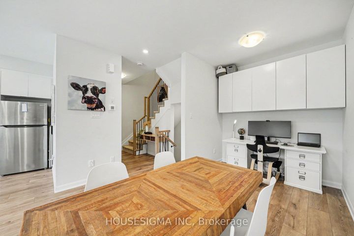 Photo 10 at 315 Raheen Court, Nepean (Half Moon Bay), Ottawa