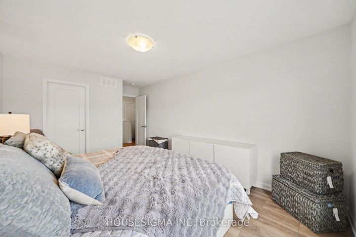 Photo 24 at 315 Raheen Court, Nepean (Half Moon Bay), Ottawa