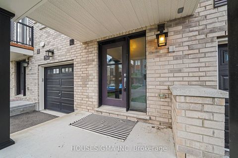 Photo 3 at 315 Raheen Court, Nepean (Half Moon Bay), Ottawa