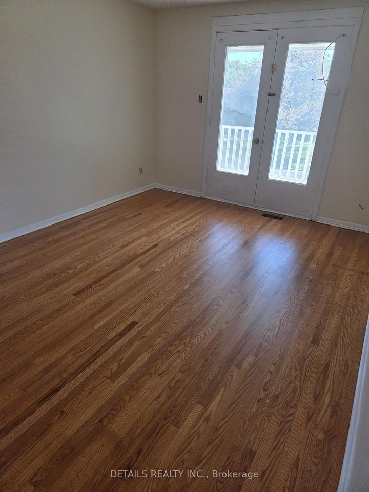 Photo 7 at 46 BEAUMARIS Drive, Nepean (Bruce Farm/Graham Park/Qualicum/Bellands), Ottawa