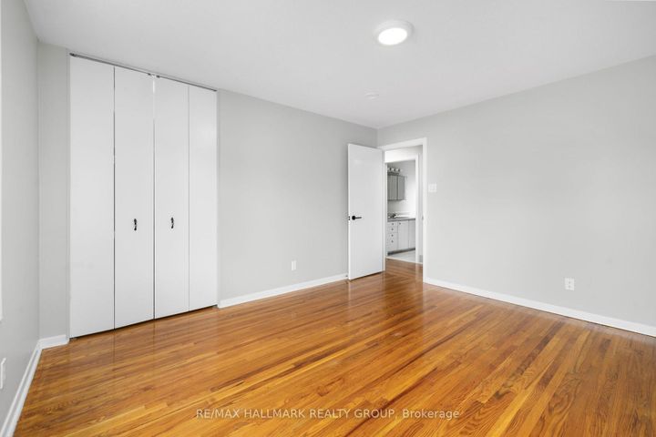 Photo 19 at 84 Chesterton Drive, Nepean (Borden Farm/Stewart Farm/Carleton Heights/Parkwood Hills), Ottawa