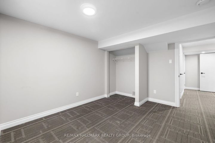 Photo 34 at 84 Chesterton Drive, Nepean (Borden Farm/Stewart Farm/Carleton Heights/Parkwood Hills), Ottawa