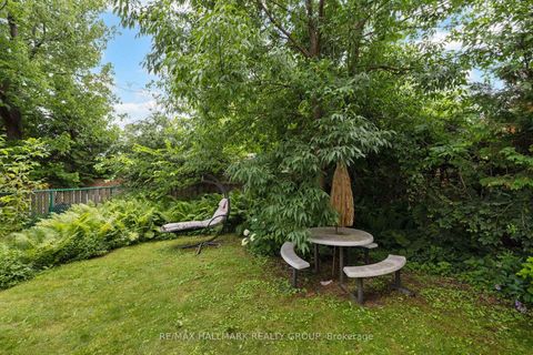 Photo 37 at 84 Chesterton Drive, Nepean (Borden Farm/Stewart Farm/Carleton Heights/Parkwood Hills), Ottawa