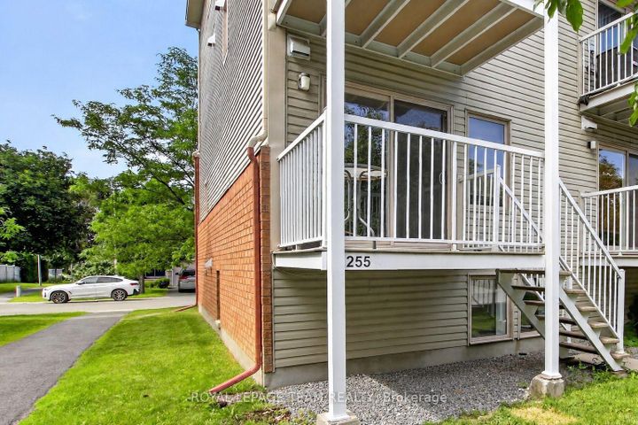 Photo 29 at 255 Deercroft Avenue, Nepean (Longfields), Ottawa