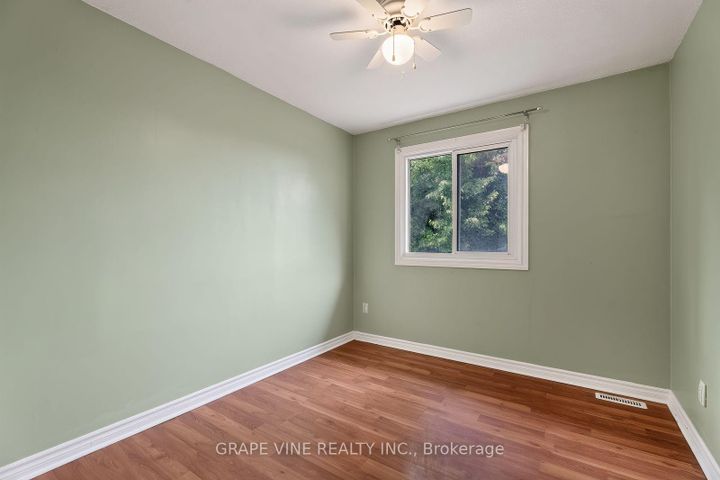 Photo 23 at 108 Fieldgate Drive, Nepean (Knollsbrook), Ottawa