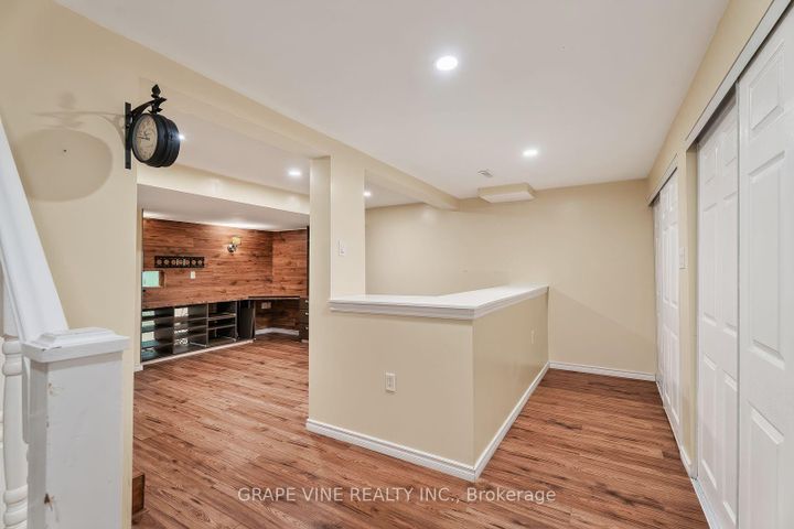 Photo 25 at 108 Fieldgate Drive, Nepean (Knollsbrook), Ottawa