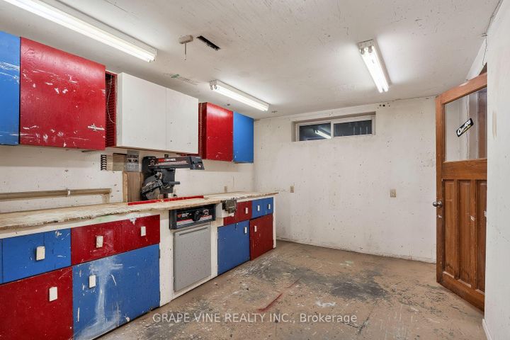 Photo 32 at 108 Fieldgate Drive, Nepean (Knollsbrook), Ottawa